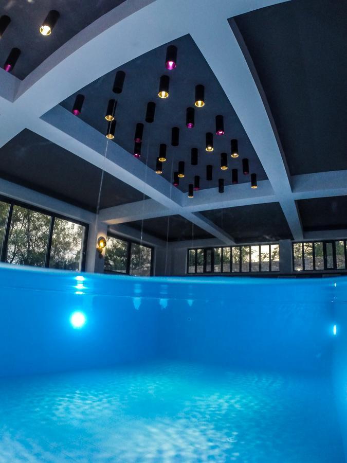 Villa Athos Gouvia Ngoại thất bức ảnh